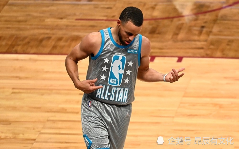 体育在线入口关于今夜里尔遗憾出局:全明星赛节点到来,气氛紧张,阵容厚度经受考验的信息