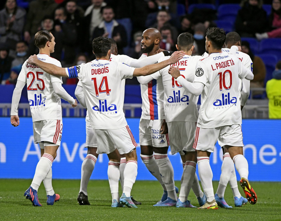 体育直播平台包含法甲今晨再迎强敌；巴黎圣日耳曼内部沟通；主帅态度——质疑声仍在；心理建设被强调的词条