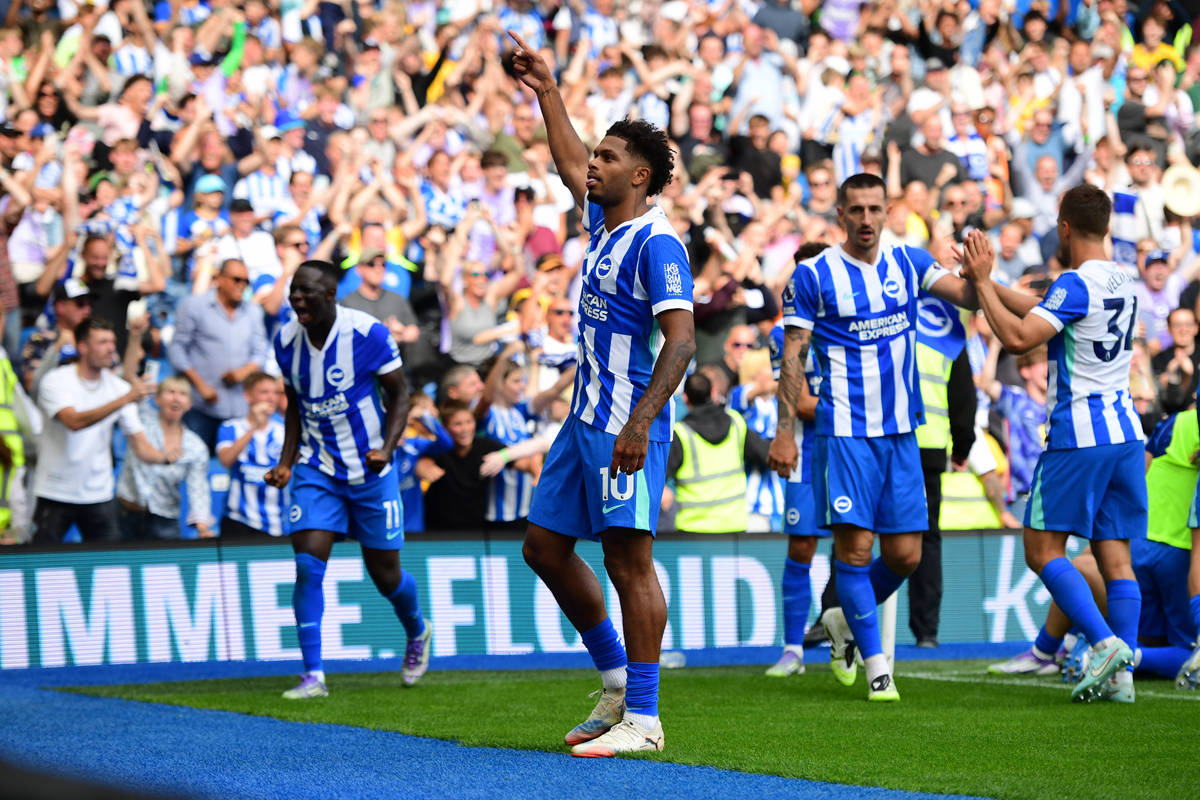 体育直播平台包含加时末段欧篮联焦点战；布莱顿更衣室发声；震撼外界；身体对抗强度拉满的词条